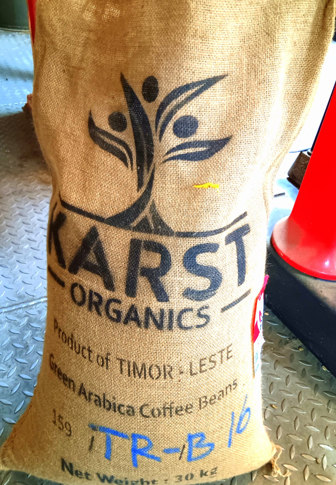 Timor-Leste Hand Picked Washed Whole Coffee Beans Medium Dark Roasted Coffee