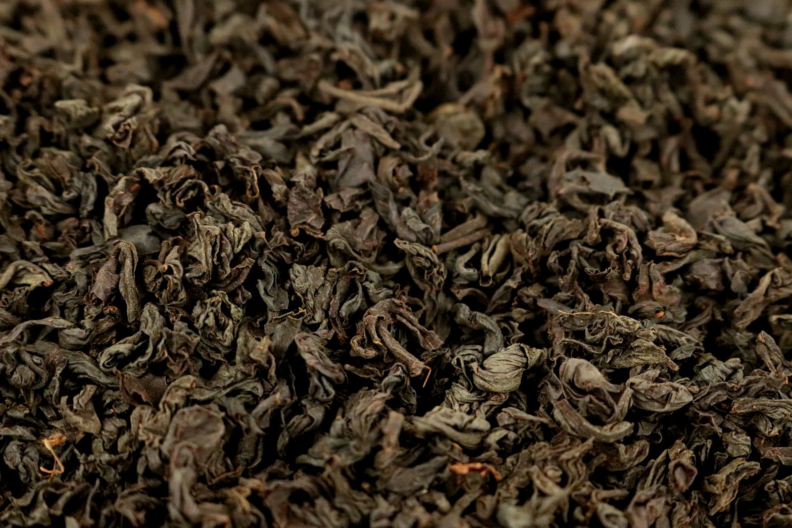 Ceylon Ruhana District Pekoe Low Grown Loose Leaf Black Tea Gently Stirred
