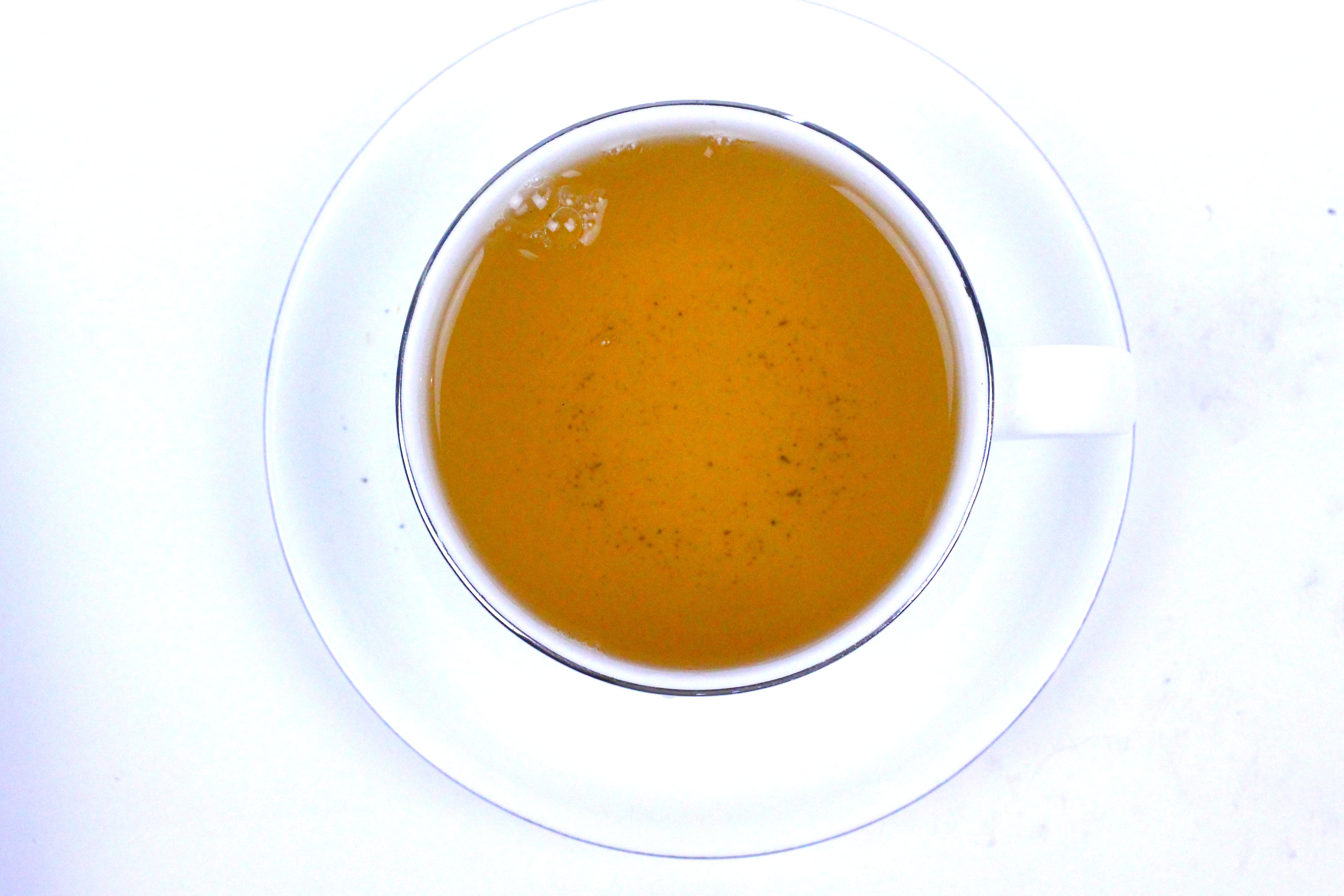 Chinese Gunpowder Organic Hand Rolled Loose Leaf Green Tea Gently Stirred