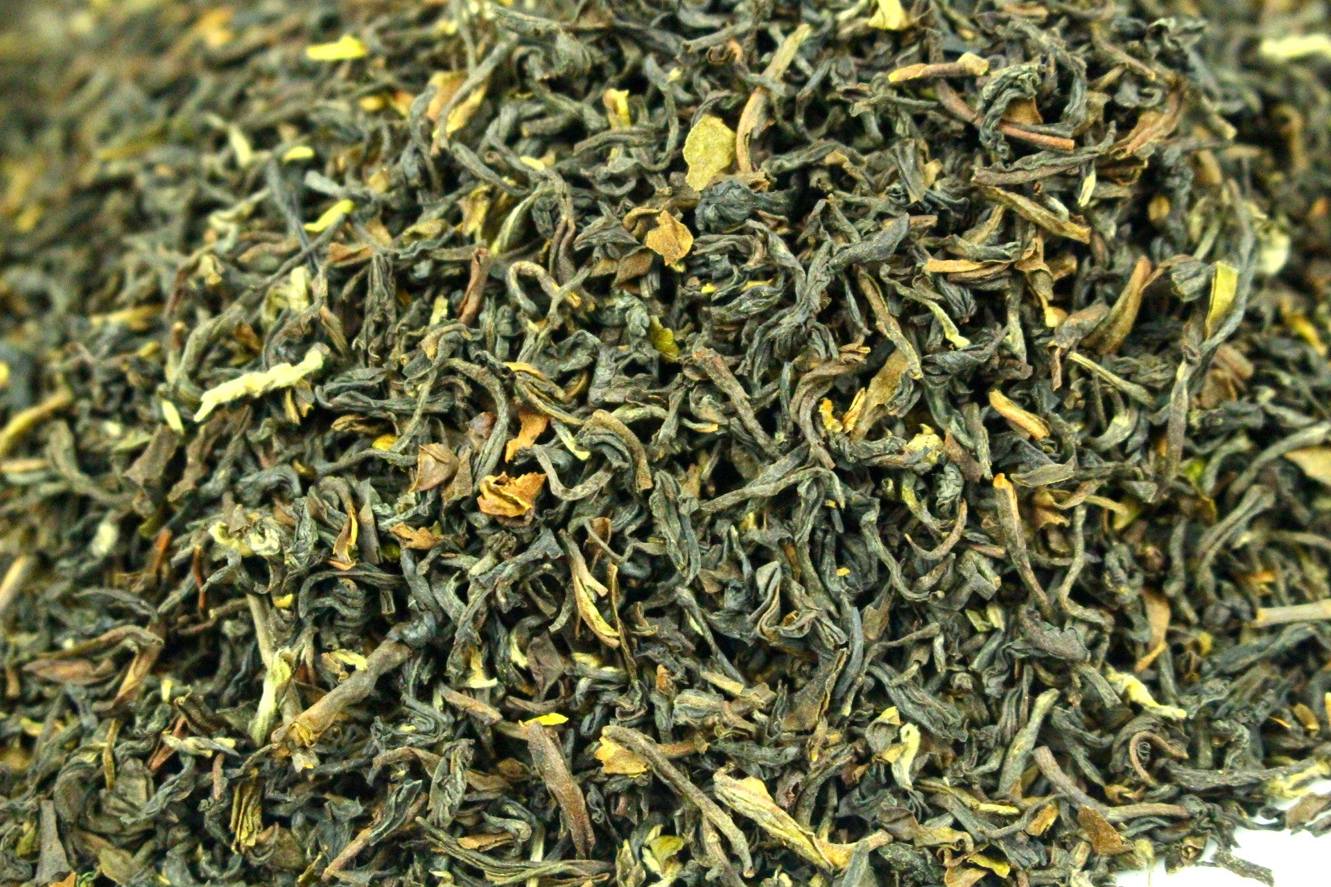 Darjeeling Happy Valley Grade 1 Loose Leaf Tea Gently Stirred