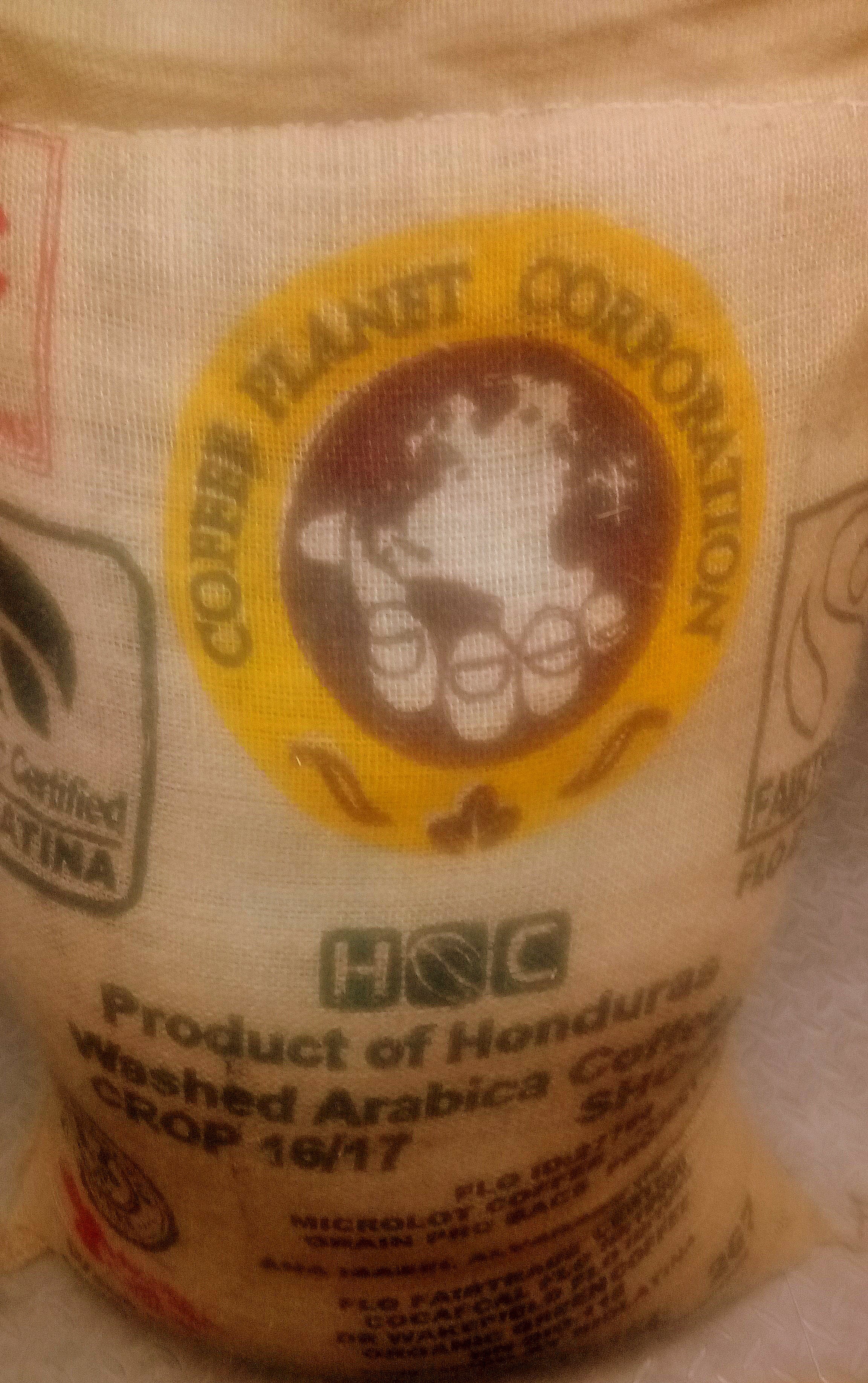 Honduras SHG Finca El Calibri Organic Fair Trade Rainforest Alliance Whole Bean Gently Stirred