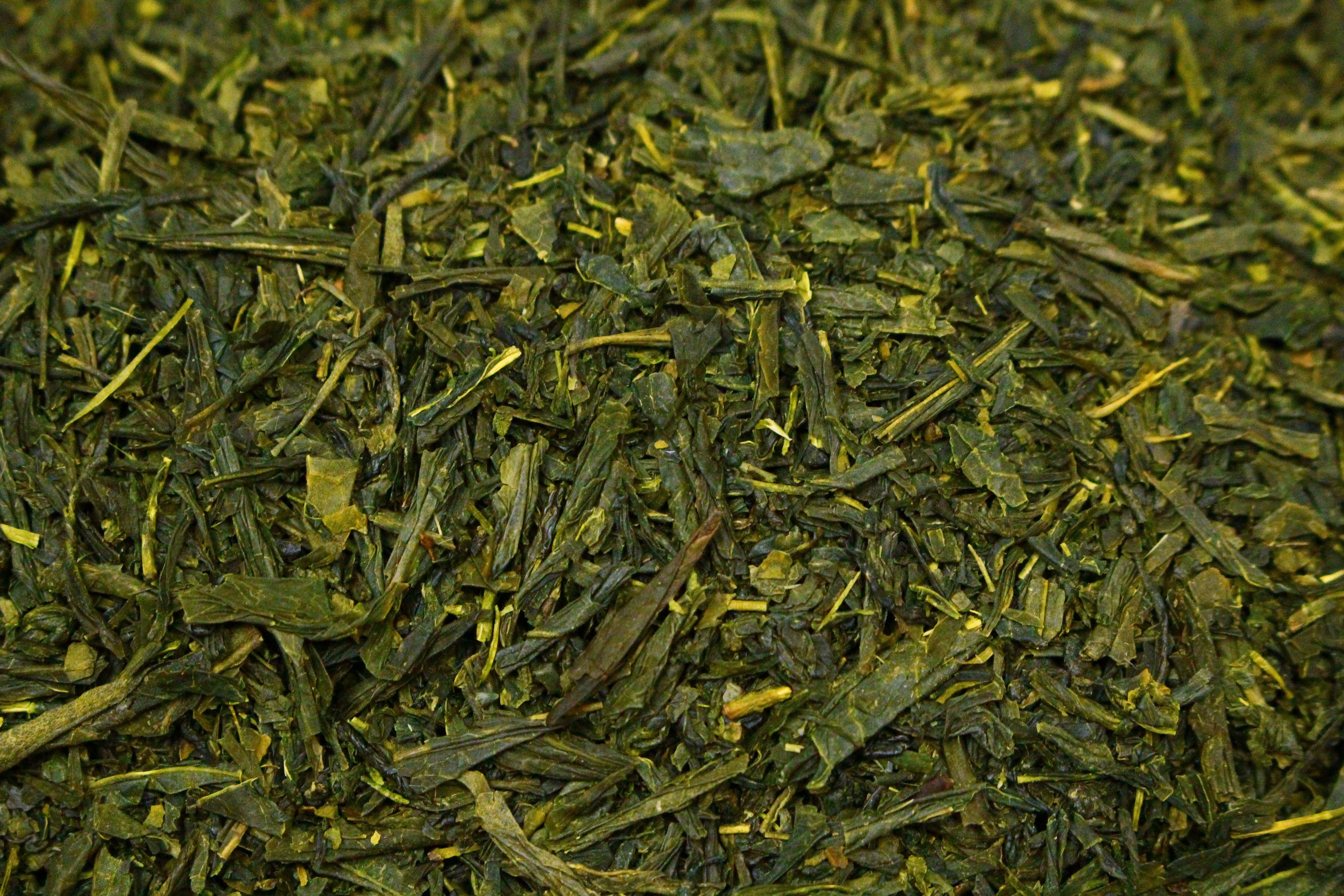 Japanese Bancha Organic Loose Leaf Healthy Green Tea Gently Stirred 
