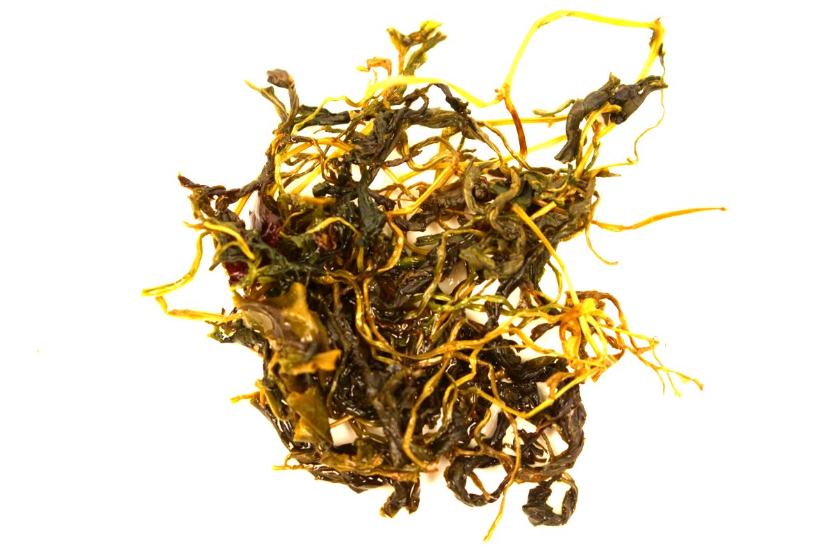 Jiaogulan Immortality Herbal Tea Loose Leaf Gently Stirred
