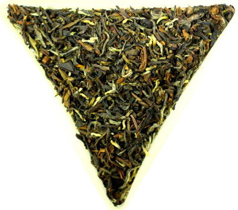 Nepal Golden FTGFOP Grade 1 Loose Leaf Black Tea Very Special And Unusual Gently Stirred