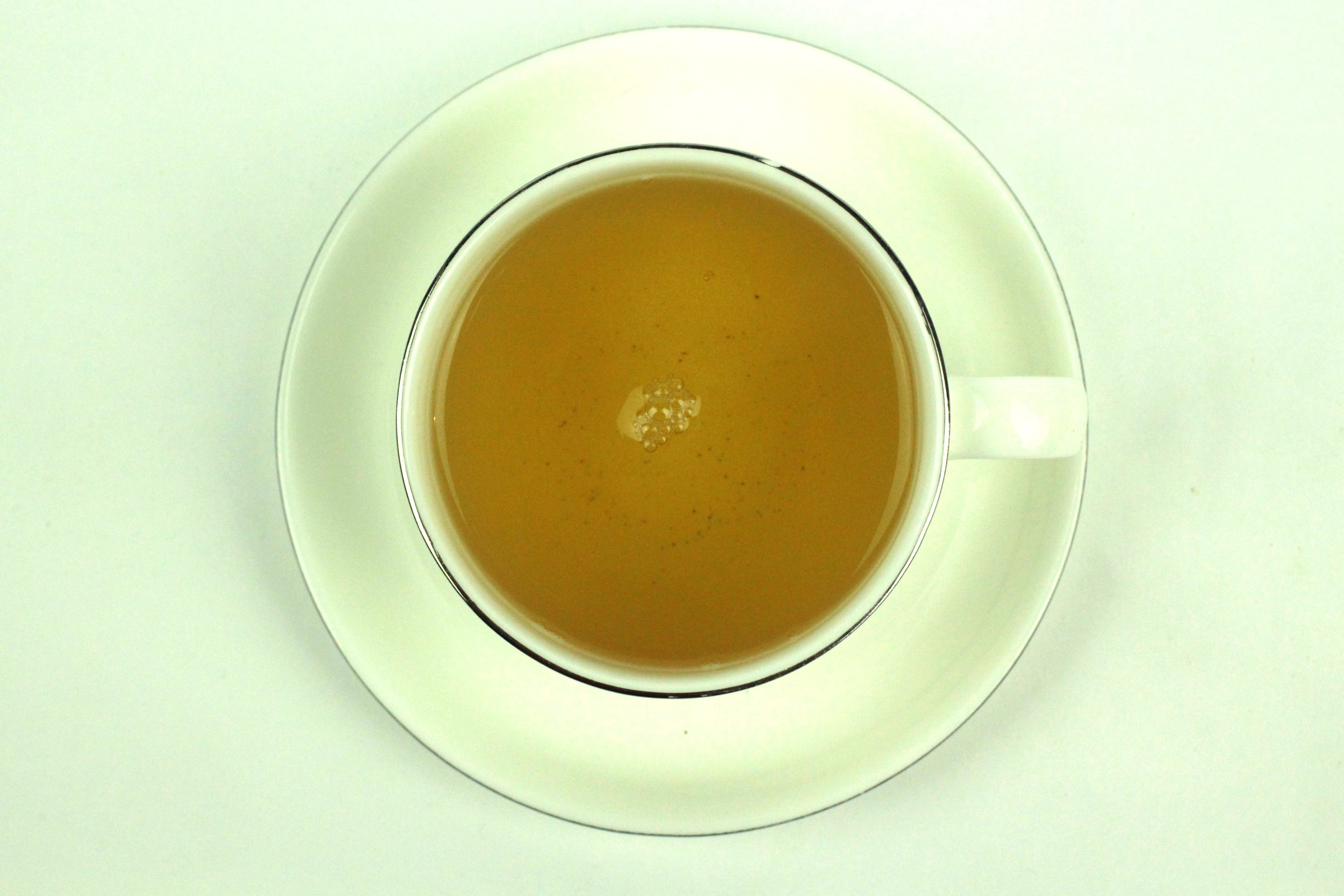 Rose Pouchong Congou Green Loose Leaf Tea Gently Stirred