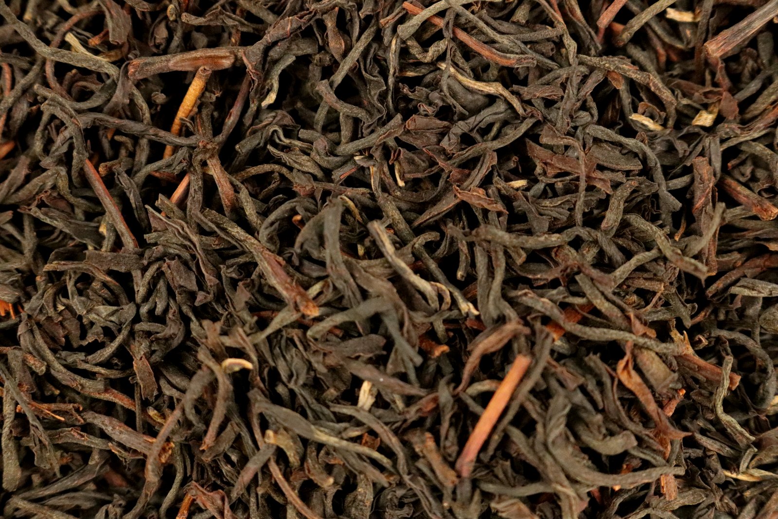 Rwanda Rukeri Plantation Orange Pekoe Black Organic Fair Trade Loose Leaf Tea Gently Stirred