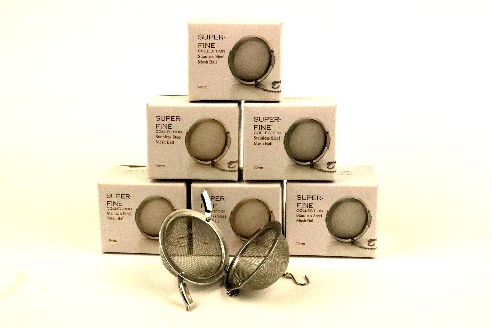 Stainless Steel Tea Ball Reusable Tea Bag Gently Stirred