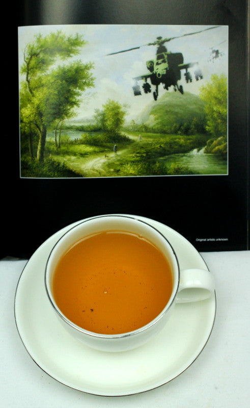 Vietnam Tau Chua-Lai Chau FOP Green Organic Tea Gently Stirred